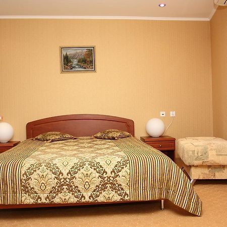 Slavinasport Hotel Zhlobin Екстер'єр фото