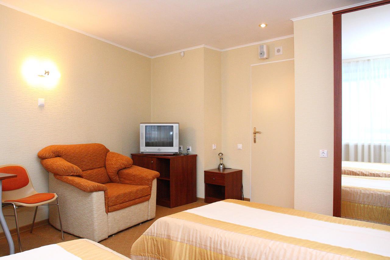 Slavinasport Hotel Zhlobin Екстер'єр фото