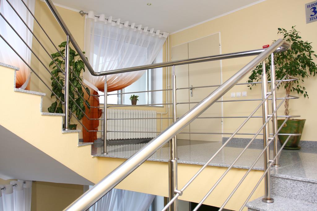 Slavinasport Hotel Zhlobin Екстер'єр фото