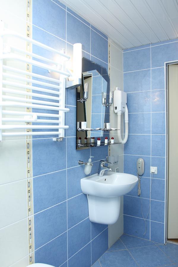 Slavinasport Hotel Zhlobin Екстер'єр фото
