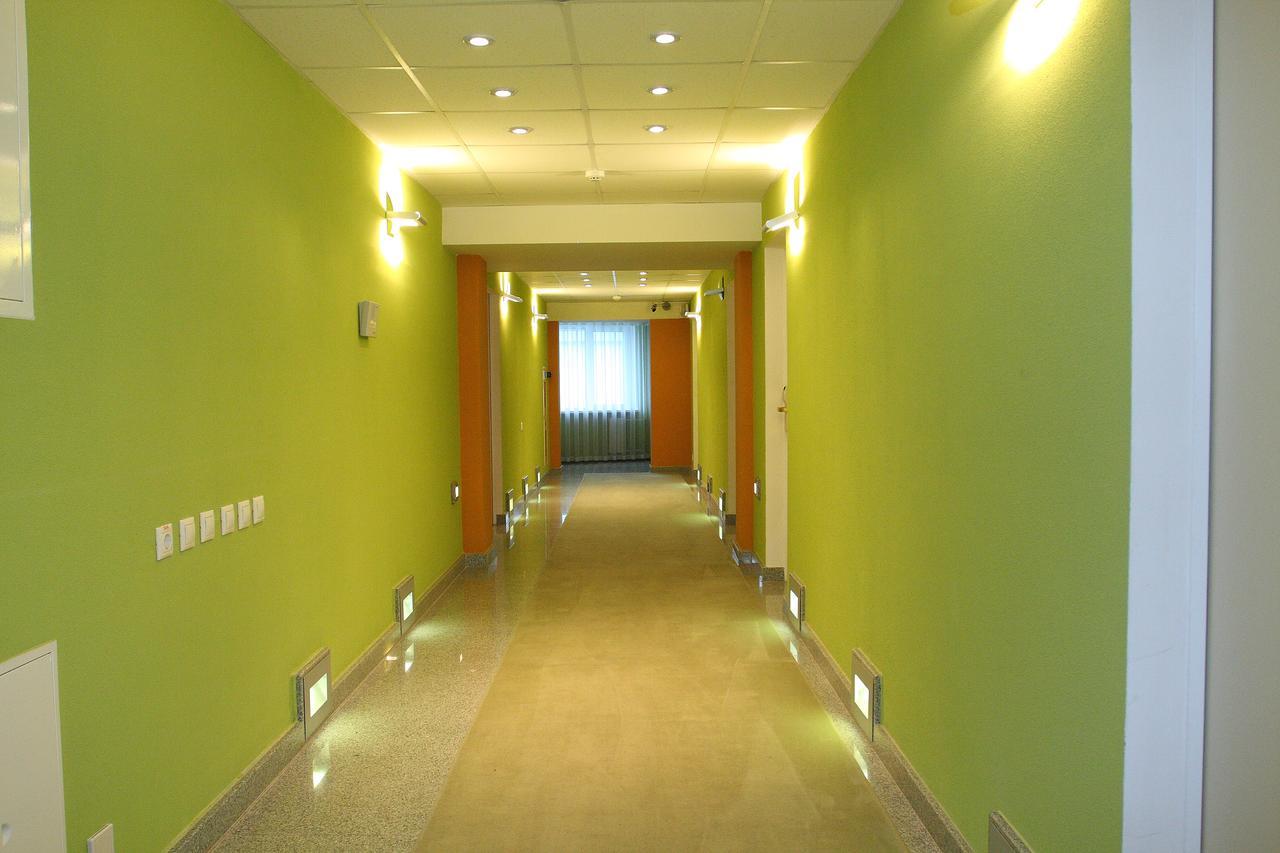 Slavinasport Hotel Zhlobin Екстер'єр фото