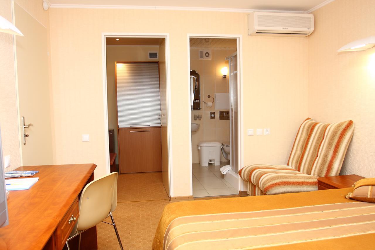 Slavinasport Hotel Zhlobin Екстер'єр фото